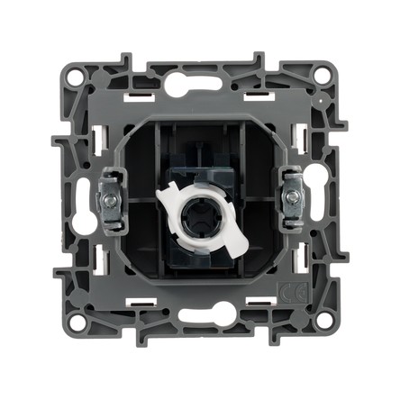 Розетка Legrand Etika компьютерная RJ45 категория 5 UTP белая (672241)